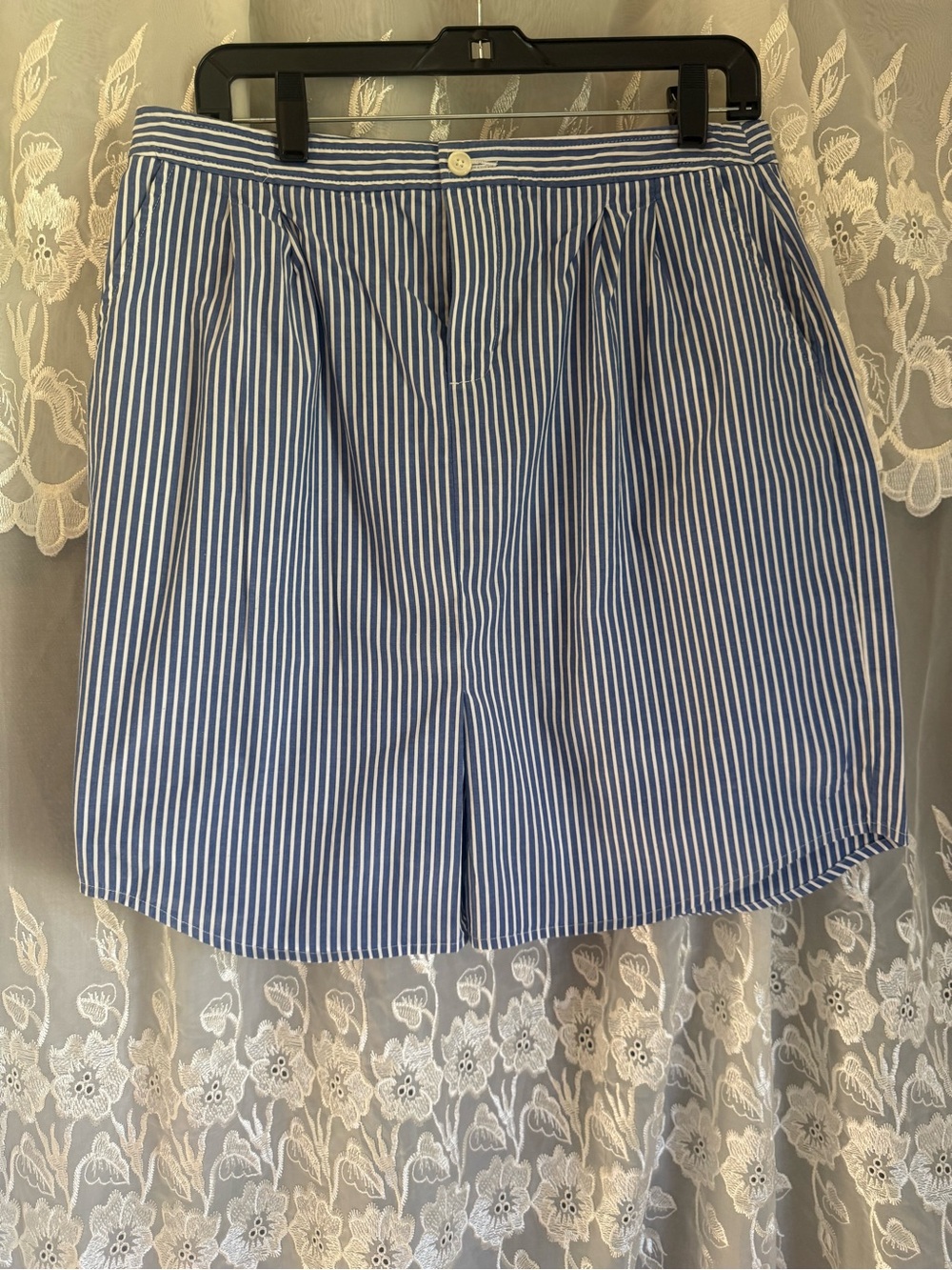 Banana Republic Blue and White Striped Shirt Tail Skirt Size 10
